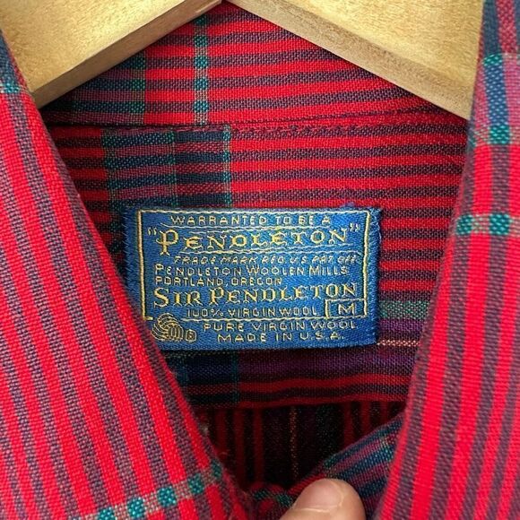 Pendleton Men’s Vintage Vertical Stripe Plaid Candy Apple Red Virgin Wool Button - Picture 3 of 8
